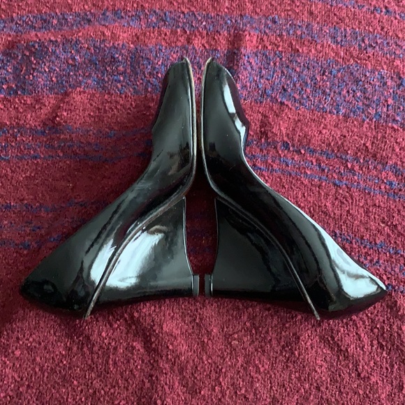 Peep toe wedges in good condition size 8 1/2 N - Picture 4 of 7